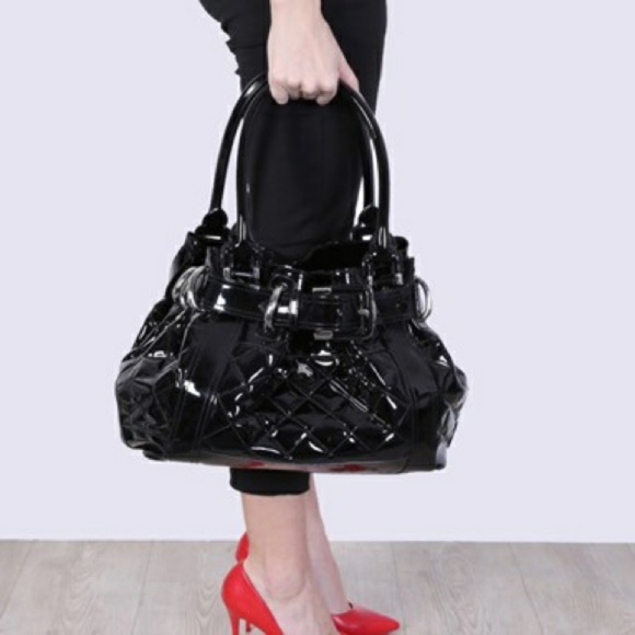 Burberry quilted patent leather large silver tone (price is firm) - Picture 9 of 12